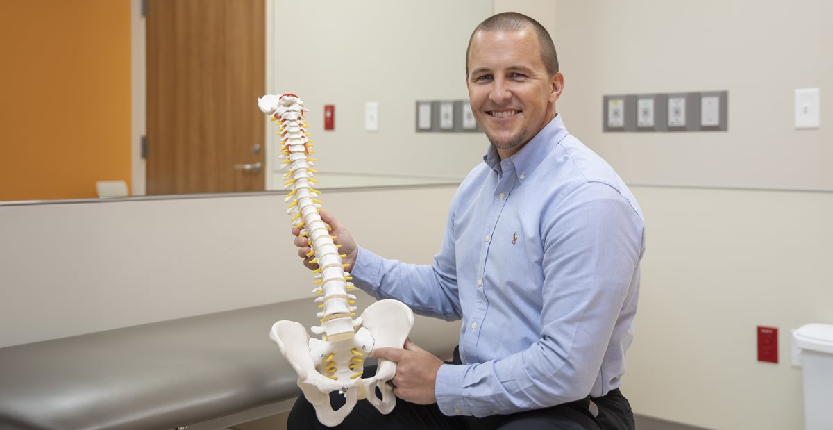 Dr-Jason-Petrasic physical medicine & rehabilitation physician Jason R. Petrasic, M.D., FAAPMR