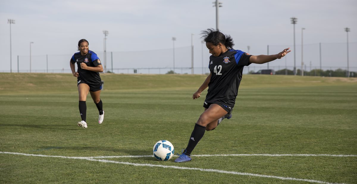 Does my child need surgery to fix an ACL tear?